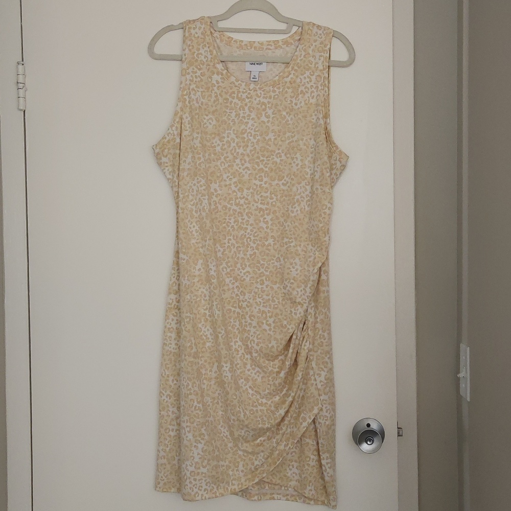 Light leopard print dress